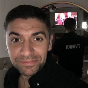 Meet your Posher, Constantin